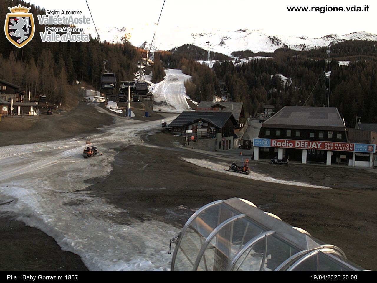 Archiv Foto Webcam Pila, Bergstation Baby Gorraz