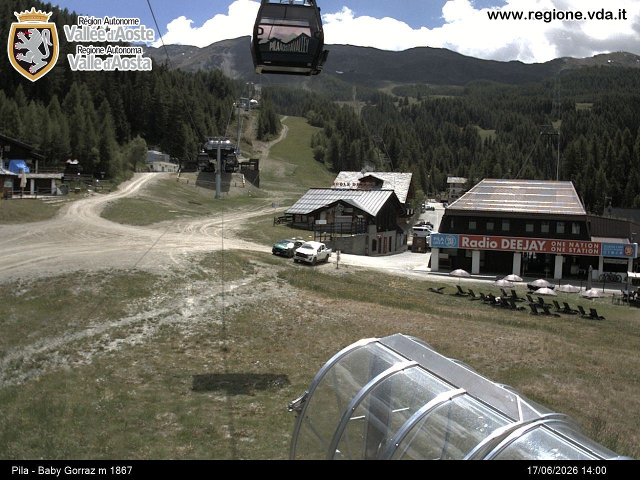 Archiv Foto Webcam Pila, Bergstation Baby Gorraz