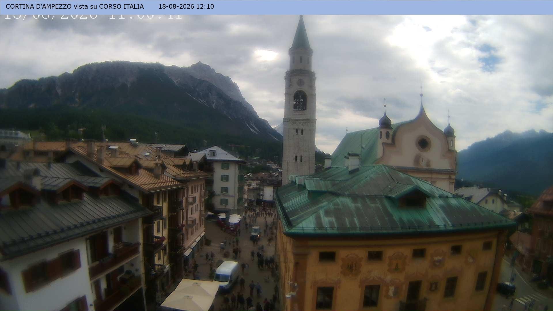 Archiv Foto Webcam Corso Italia - Cortina d'Ampezzo