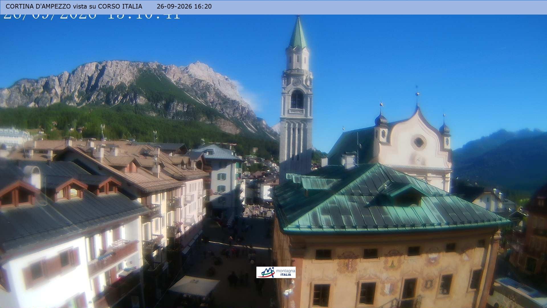 Archived image Webcam Corso Italia - Pedestrian zone
