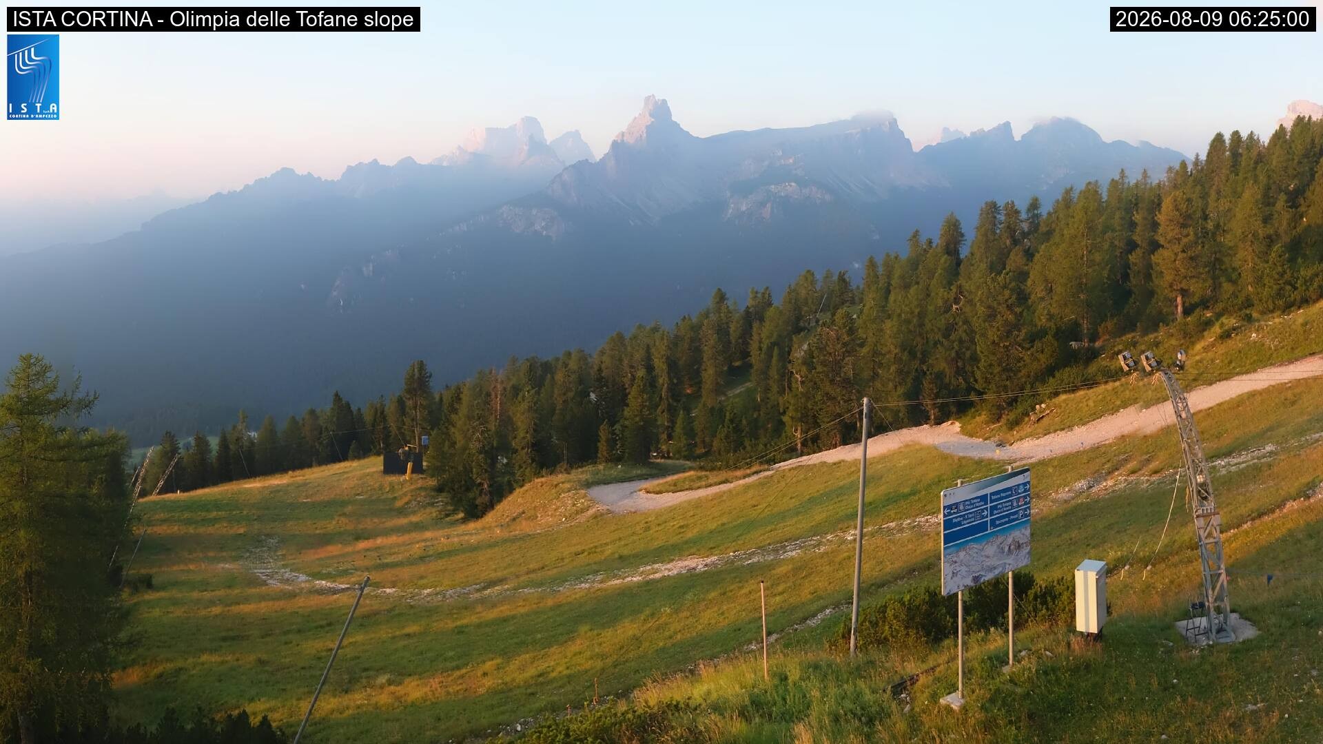 Archiv Foto Webcam Duca d'Aosta in Cortina