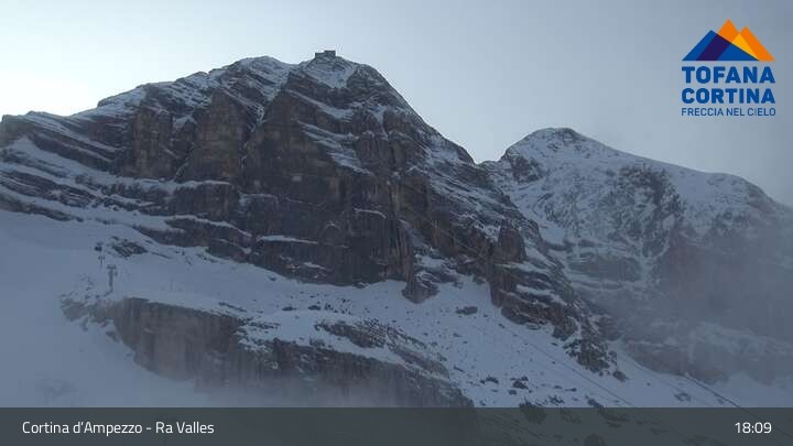 Archiv Foto Webcam Ra Valles (2.470 m)