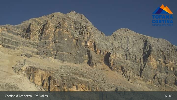 Archiv Foto Webcam Ra Valles (2.470 m)