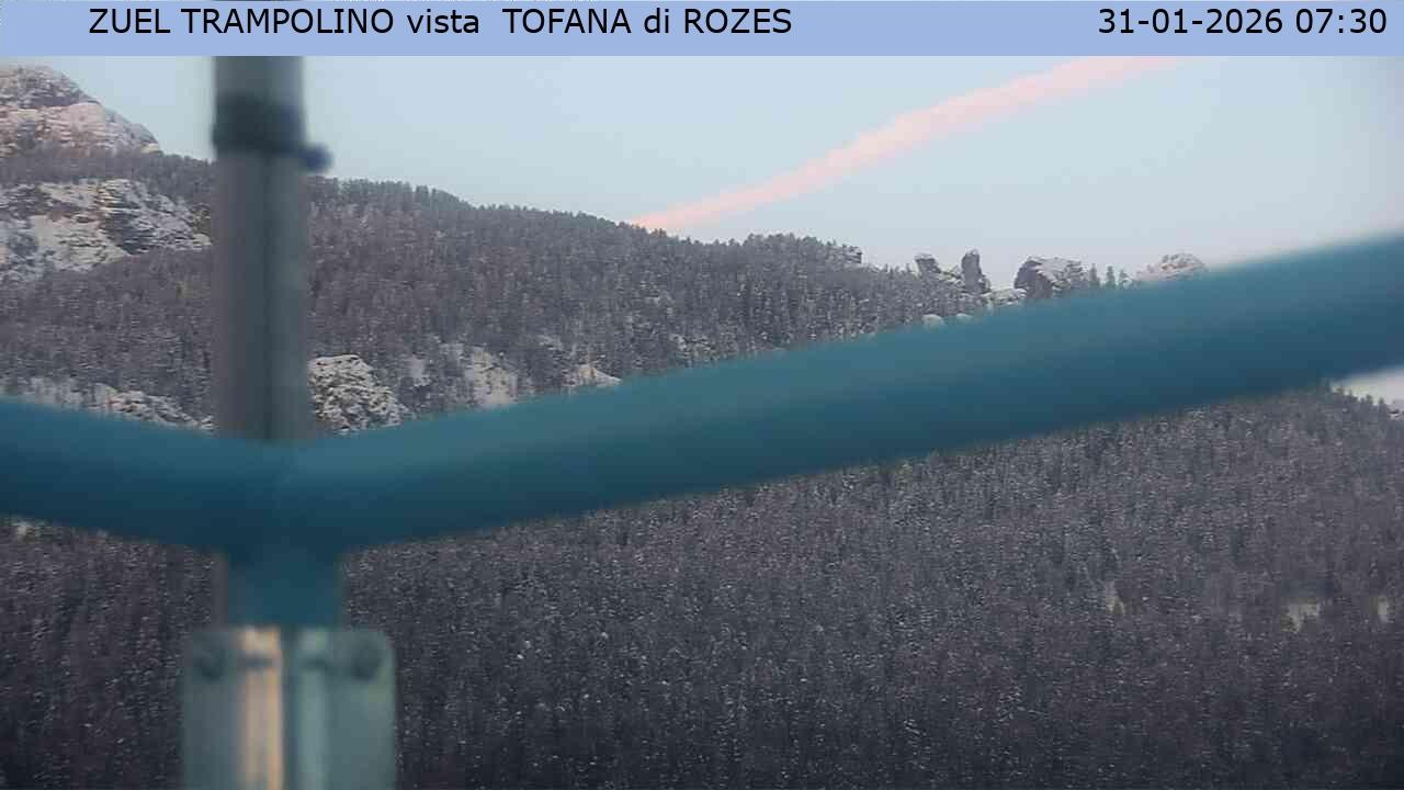 Archiv Foto Webcam Tofana di Rozes (3.225 m)