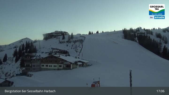 Archived image Webcam Großarl - Bergstation 6er Sesselbahn Harbach