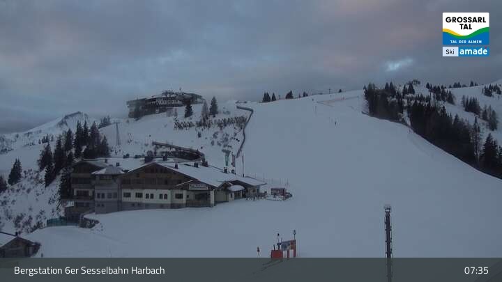Archived image Webcam Großarl - Bergstation 6er Sesselbahn Harbach