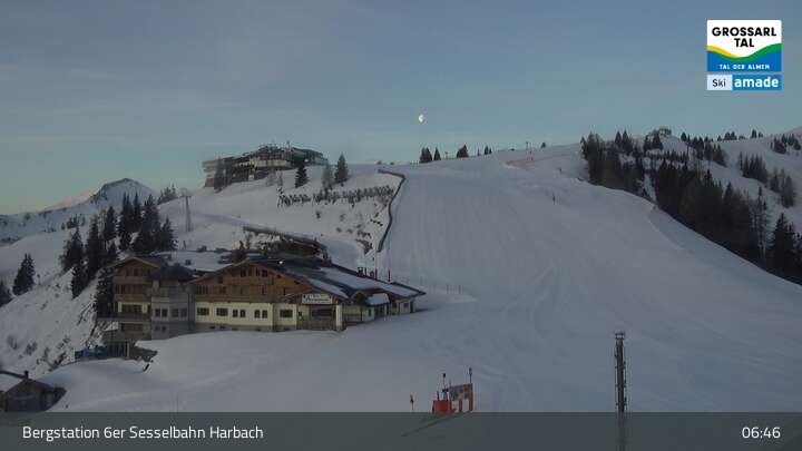 Archived image Webcam Großarl - Bergstation 6er Sesselbahn Harbach