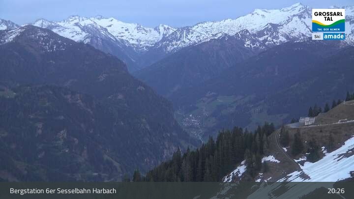Archived image Webcam Großarl - Bergstation 6er Sesselbahn Harbach