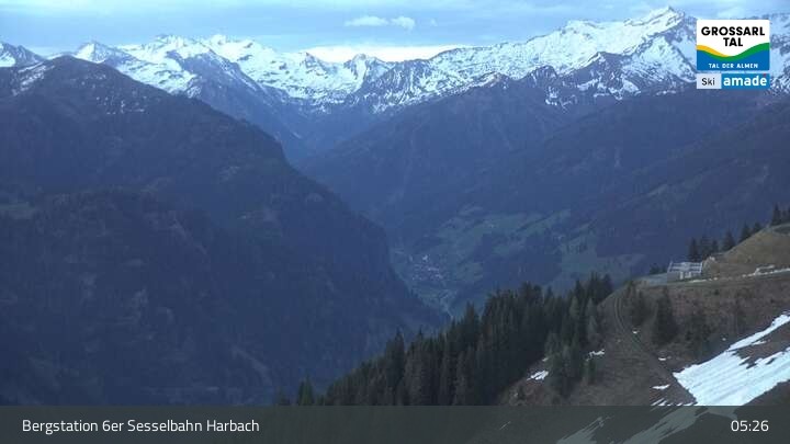 Archiv Foto Webcam Großarl - Bergstation 6er Sesselbahn Harbach