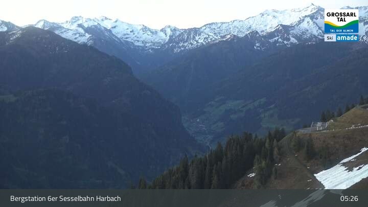 Archiv Foto Webcam Großarl - Bergstation 6er Sesselbahn Harbach