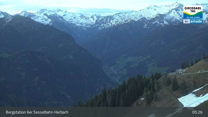 Archived image Webcam Großarl - Bergstation 6er Sesselbahn Harbach