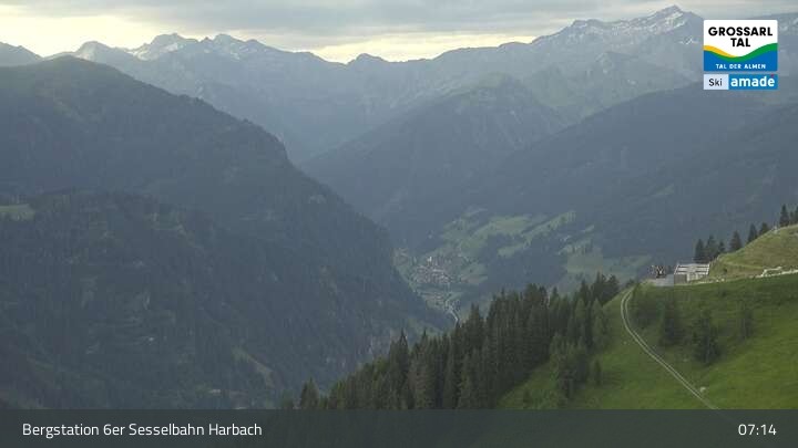 Archiv Foto Webcam Großarl - Bergstation 6er Sesselbahn Harbach