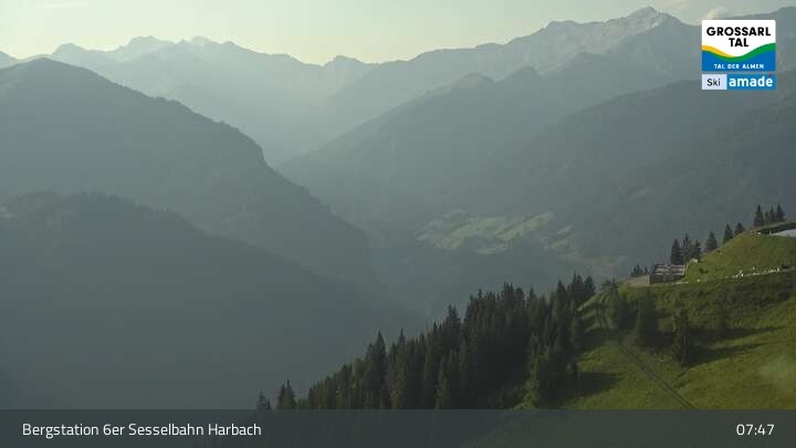 Archiv Foto Webcam Großarl - Bergstation 6er Sesselbahn Harbach