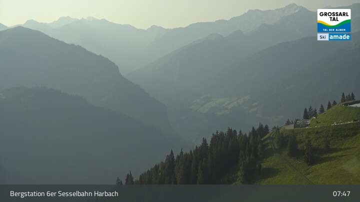 Archiv Foto Webcam Großarl - Bergstation 6er Sesselbahn Harbach
