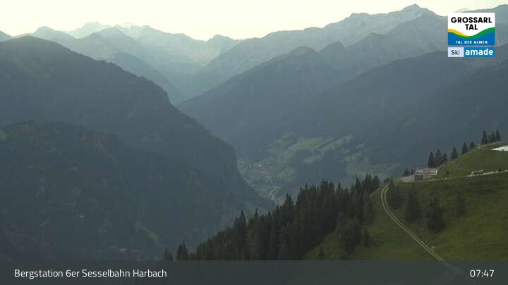 Archived image Webcam Großarl - Bergstation 6er Sesselbahn Harbach