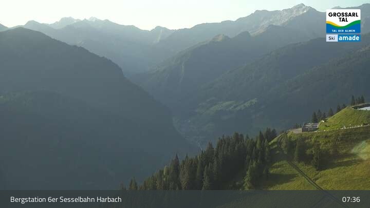 Archiv Foto Webcam Großarl - Bergstation 6er Sesselbahn Harbach