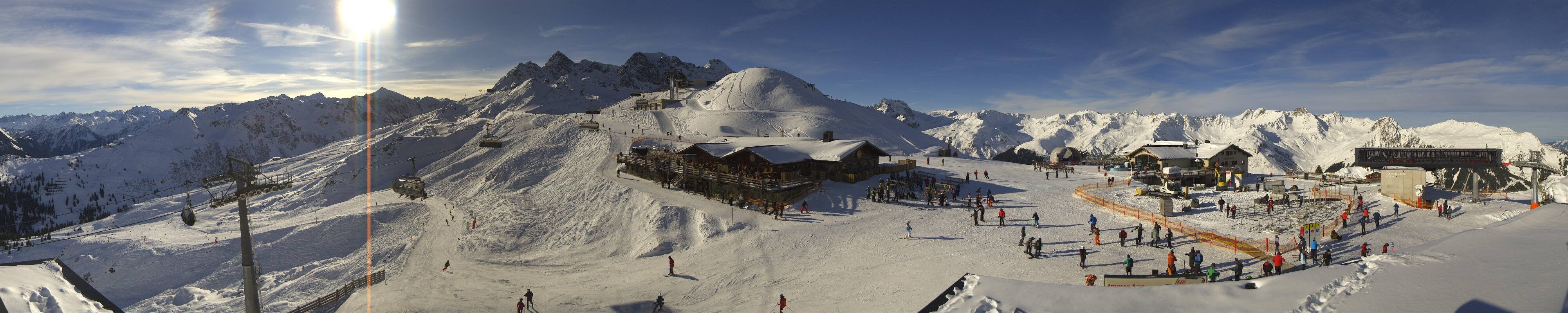 Archiv Foto Webcam Valisera Berg Sicht auf Nova Stoba