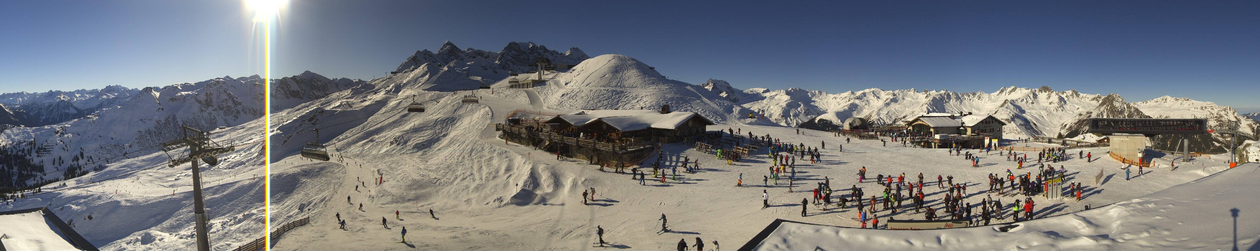 Archiv Foto Webcam Valisera Berg Sicht auf Nova Stoba