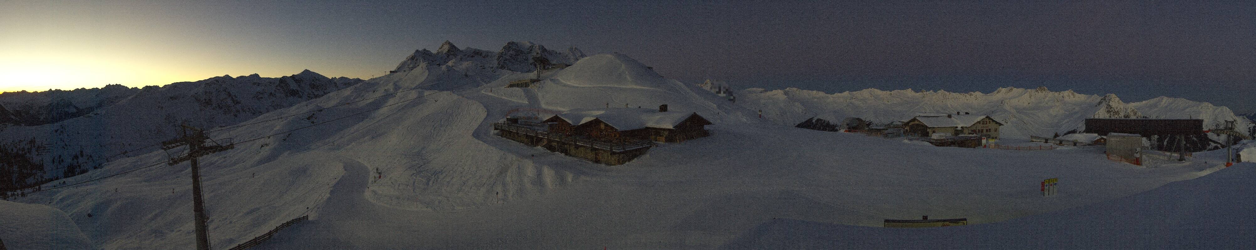 Archiv Foto Webcam Valisera Berg Sicht auf Nova Stoba