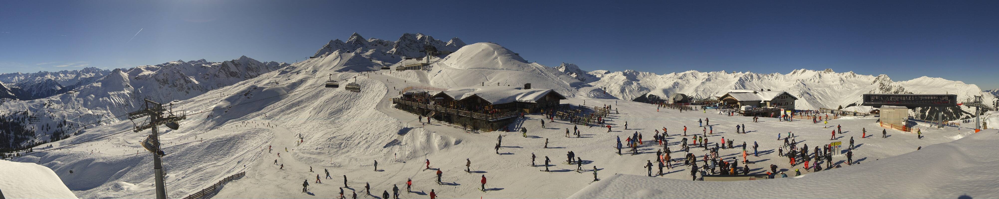 Archiv Foto Webcam Valisera Berg Sicht auf Nova Stoba