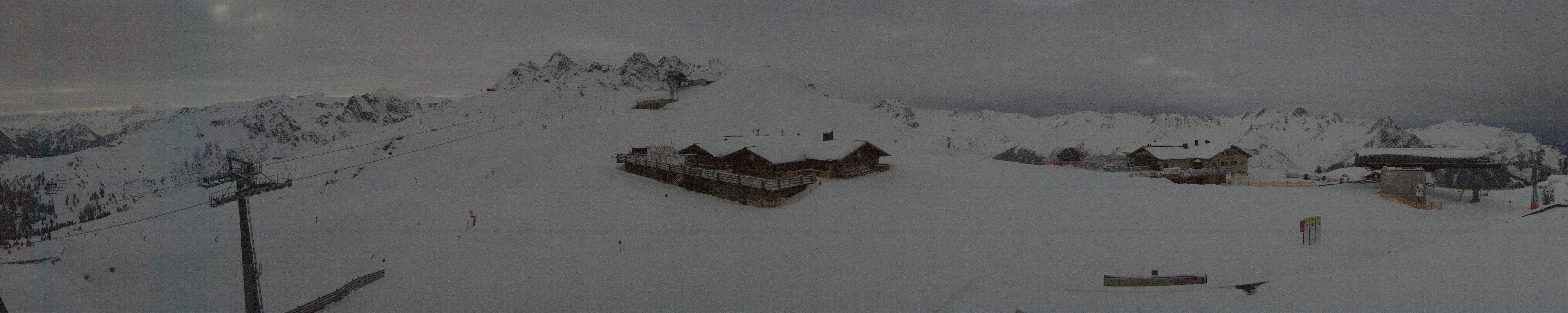 Archiv Foto Webcam Valisera Berg Sicht auf Nova Stoba