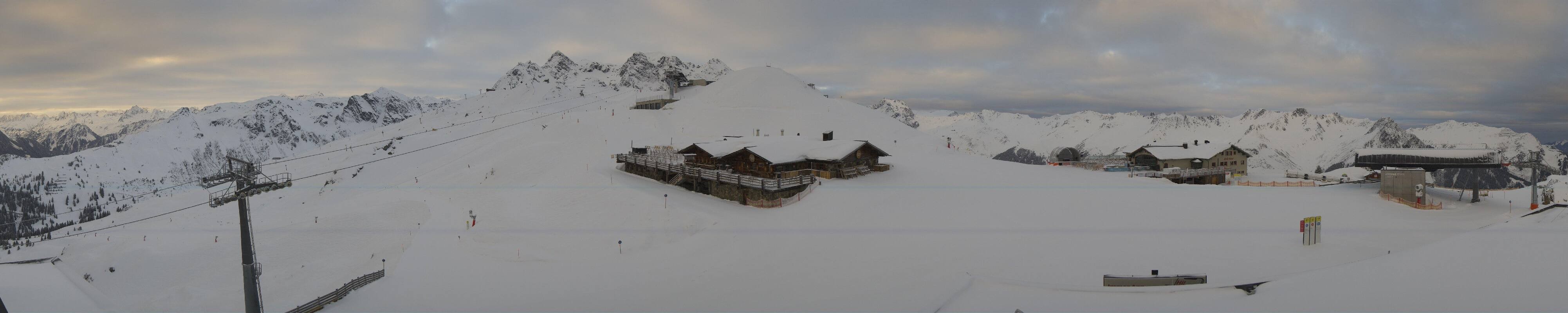 Archiv Foto Webcam Valisera Berg Sicht auf Nova Stoba