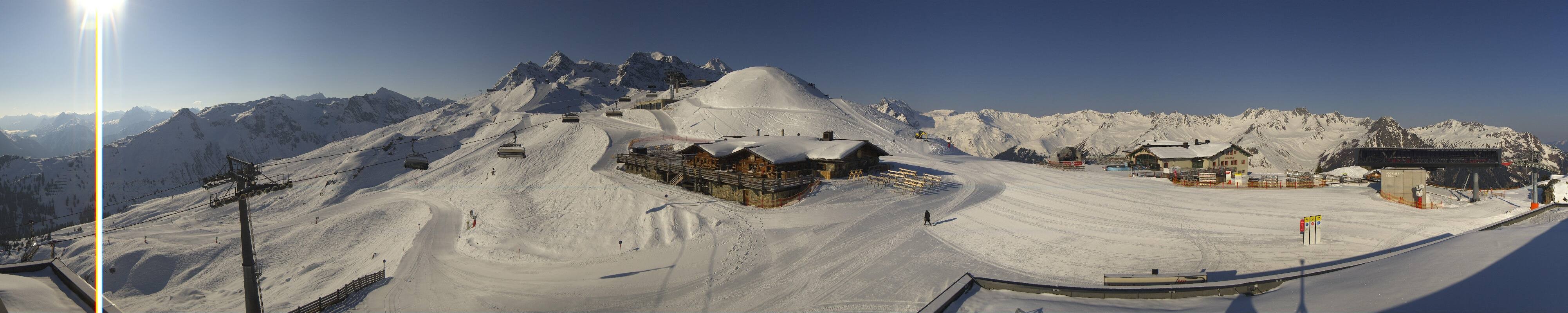 Archived image Webcam View of Valisera mountain towards Nova Stoba