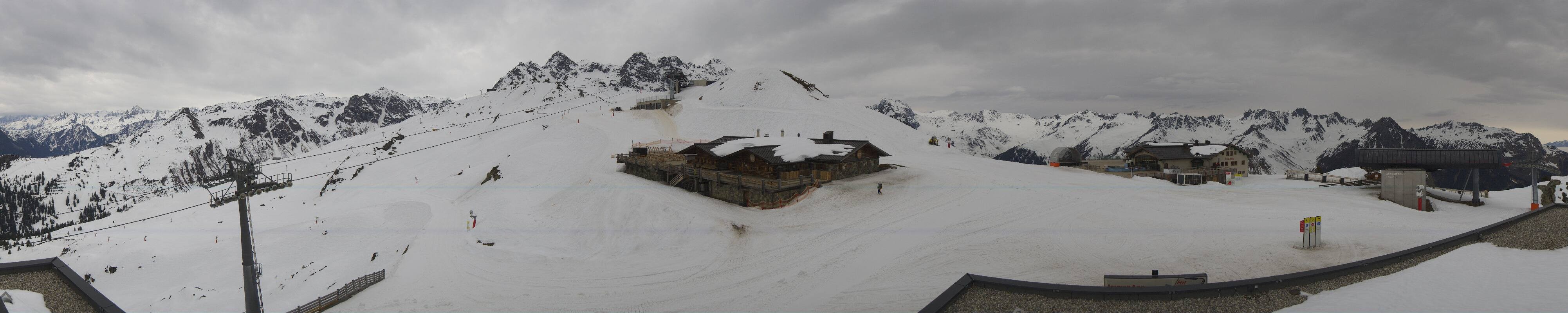 Archiv Foto Webcam Valisera Berg Sicht auf Nova Stoba