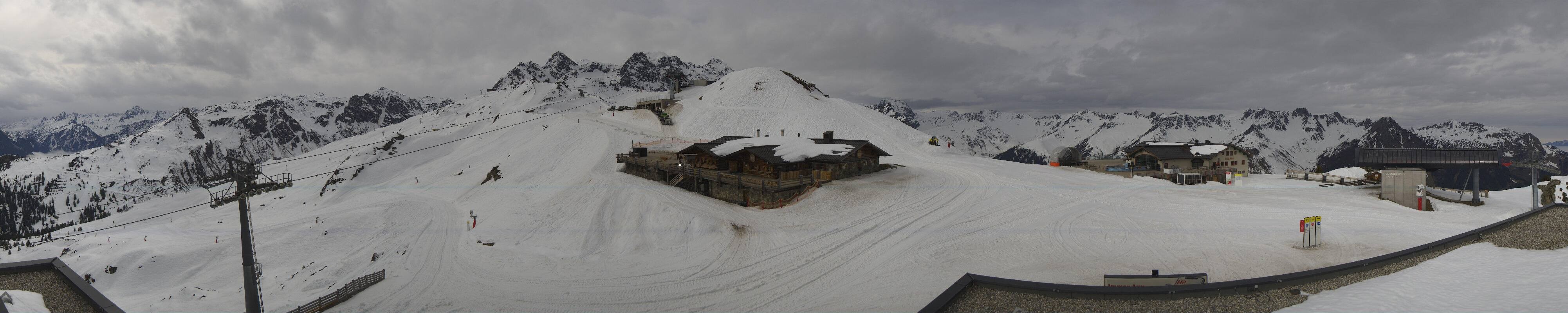 Archiv Foto Webcam Valisera Berg Sicht auf Nova Stoba