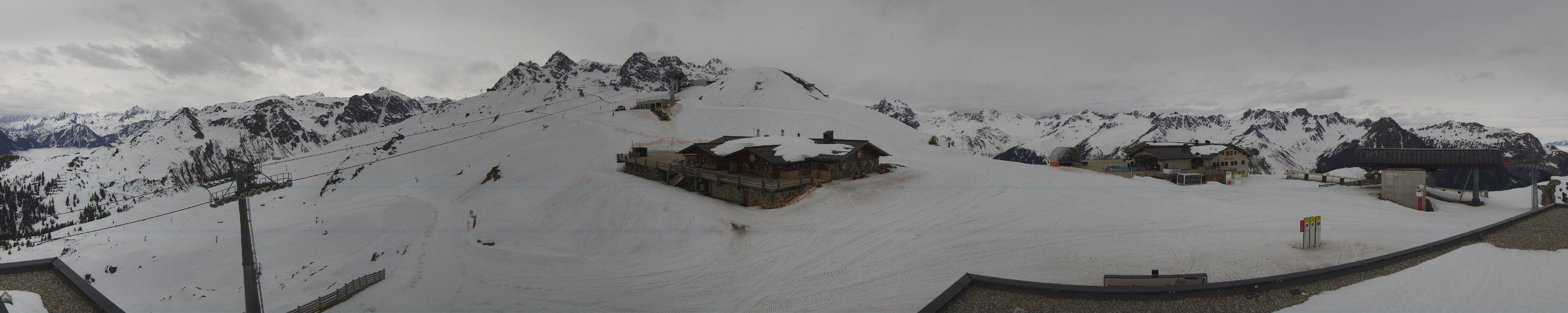 Archiv Foto Webcam Valisera Berg Sicht auf Nova Stoba