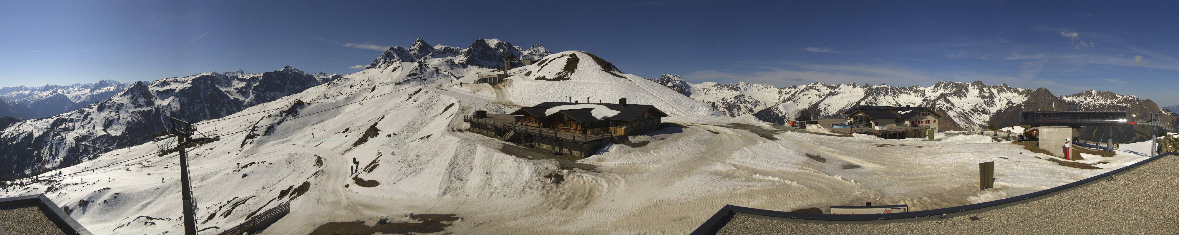 Archiv Foto Webcam Valisera Berg Sicht auf Nova Stoba