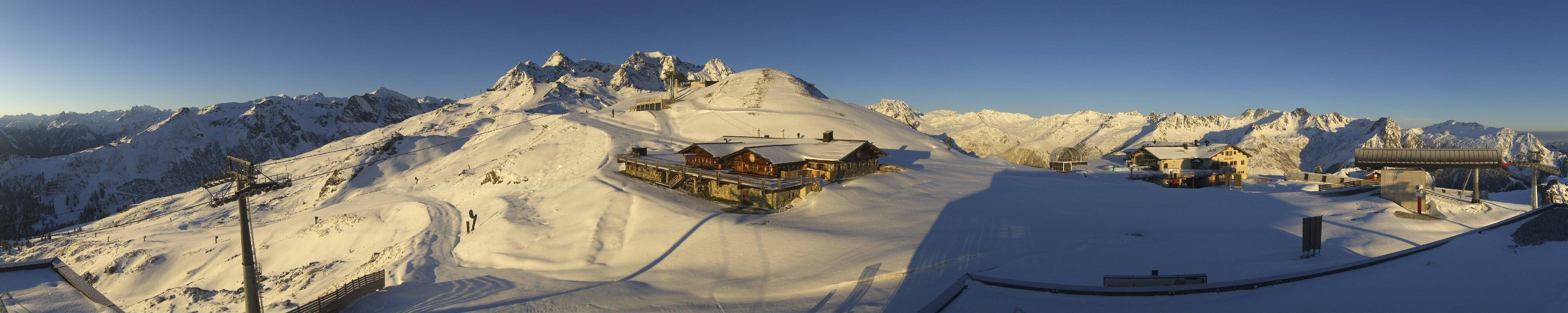 Archiv Foto Webcam Valisera Berg Sicht auf Nova Stoba
