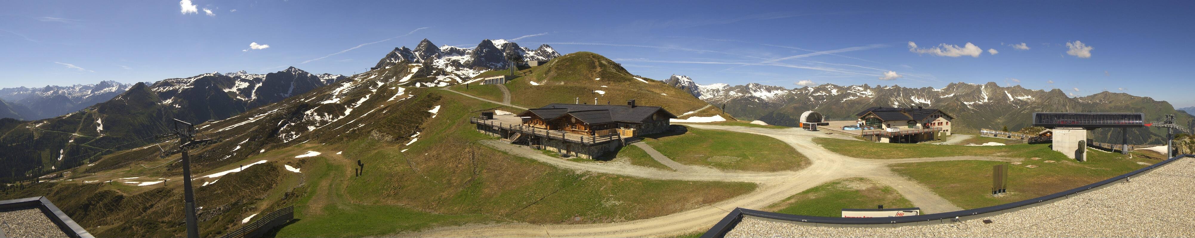 Archiv Foto Webcam Valisera Berg Sicht auf Nova Stoba