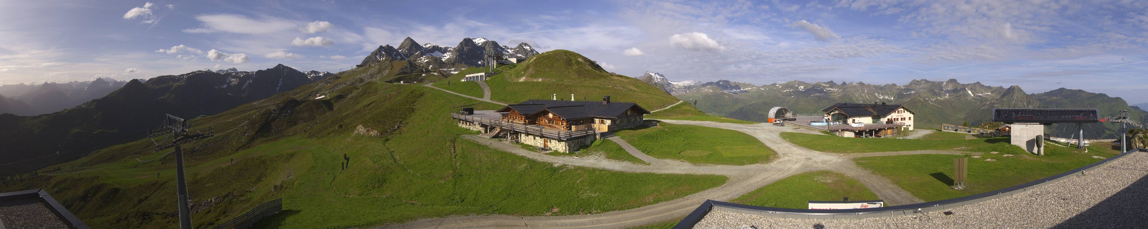 Archiv Foto Webcam Valisera Berg Sicht auf Nova Stoba