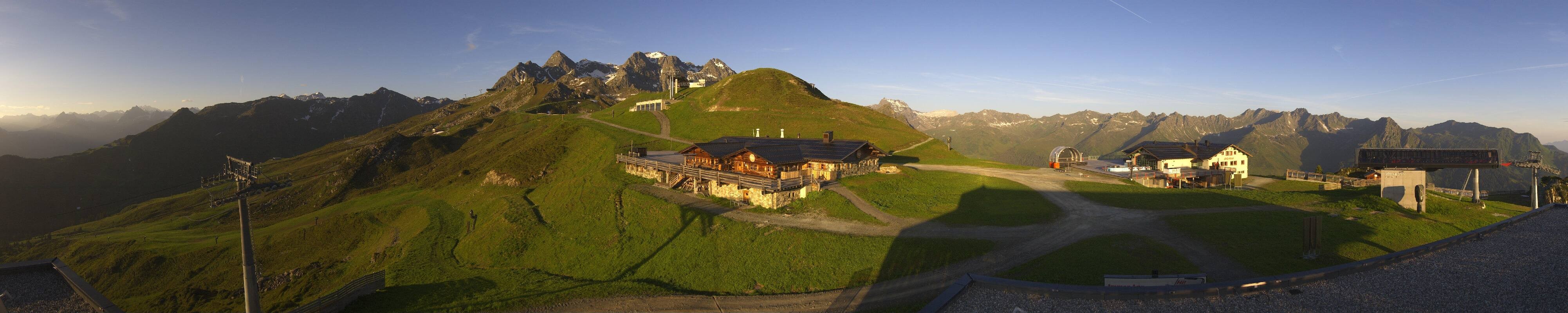 Archiv Foto Webcam Valisera Berg Sicht auf Nova Stoba