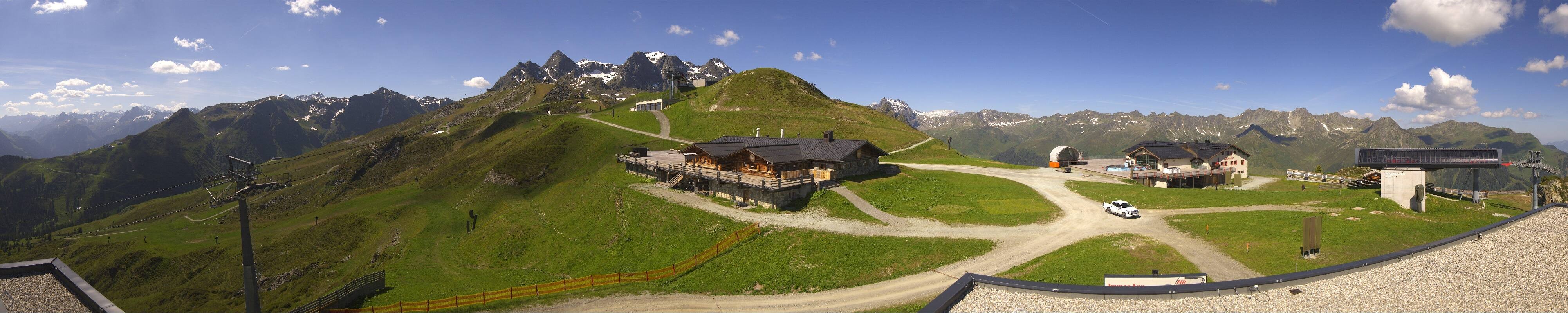 Archiv Foto Webcam Valisera Berg Sicht auf Nova Stoba