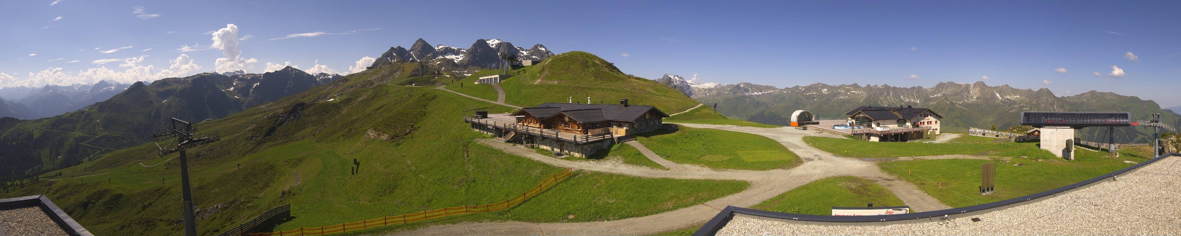 Archiv Foto Webcam Valisera Berg Sicht auf Nova Stoba