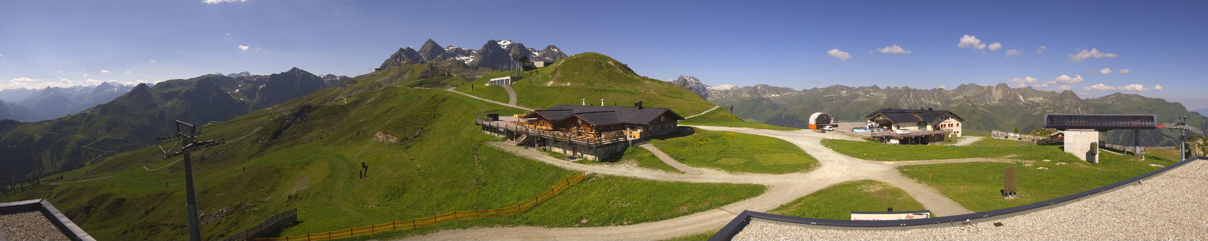 Archiv Foto Webcam Valisera Berg Sicht auf Nova Stoba