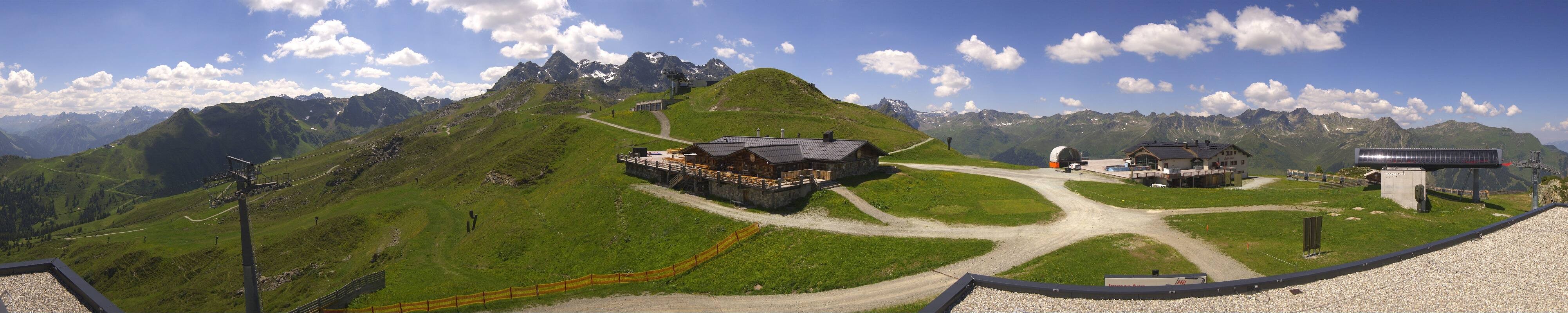 Archiv Foto Webcam Valisera Berg Sicht auf Nova Stoba