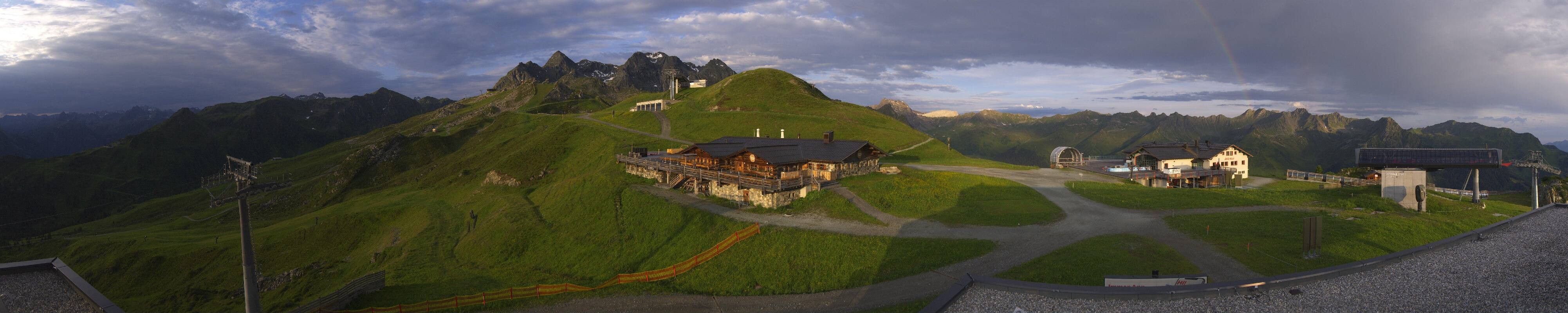 Archiv Foto Webcam Valisera Berg Sicht auf Nova Stoba