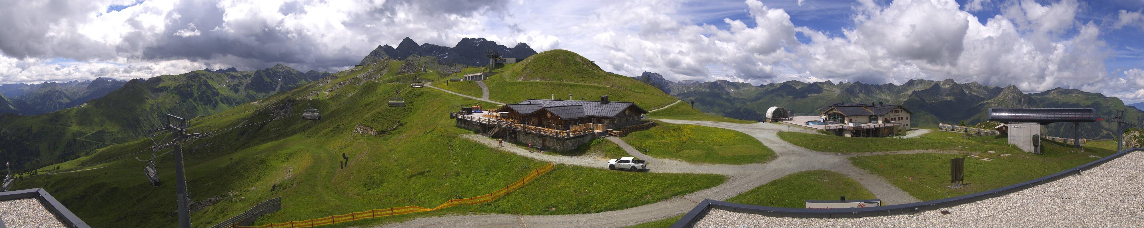 Archiv Foto Webcam Valisera Berg Sicht auf Nova Stoba
