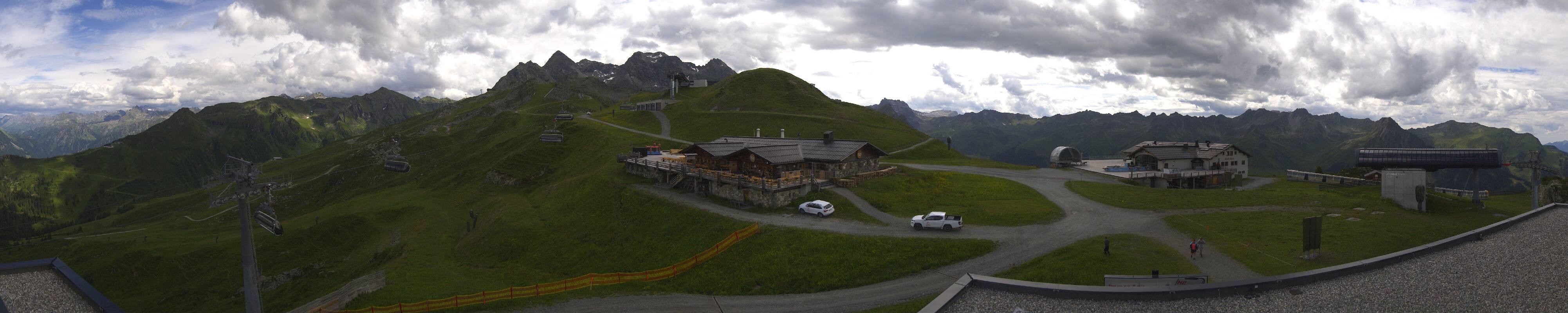 Archiv Foto Webcam Valisera Berg Sicht auf Nova Stoba