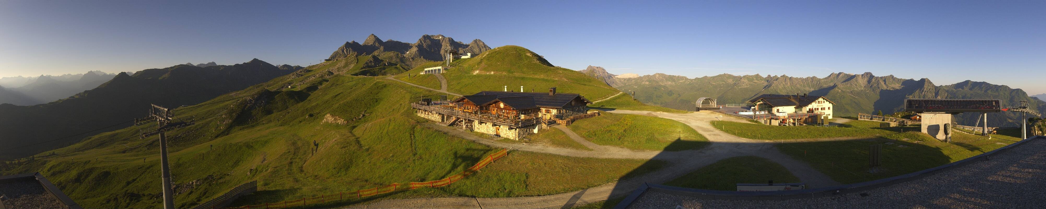 Archived image Webcam View of Valisera mountain towards Nova Stoba
