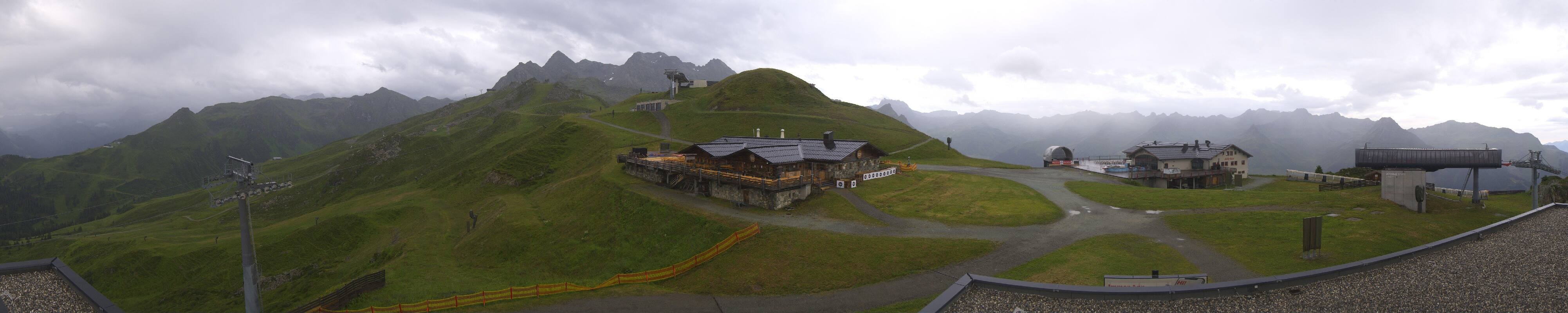 Archiv Foto Webcam Valisera Berg Sicht auf Nova Stoba