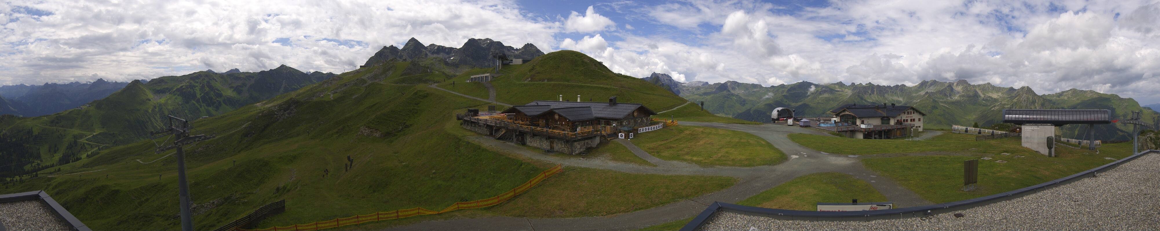 Archiv Foto Webcam Valisera Berg Sicht auf Nova Stoba