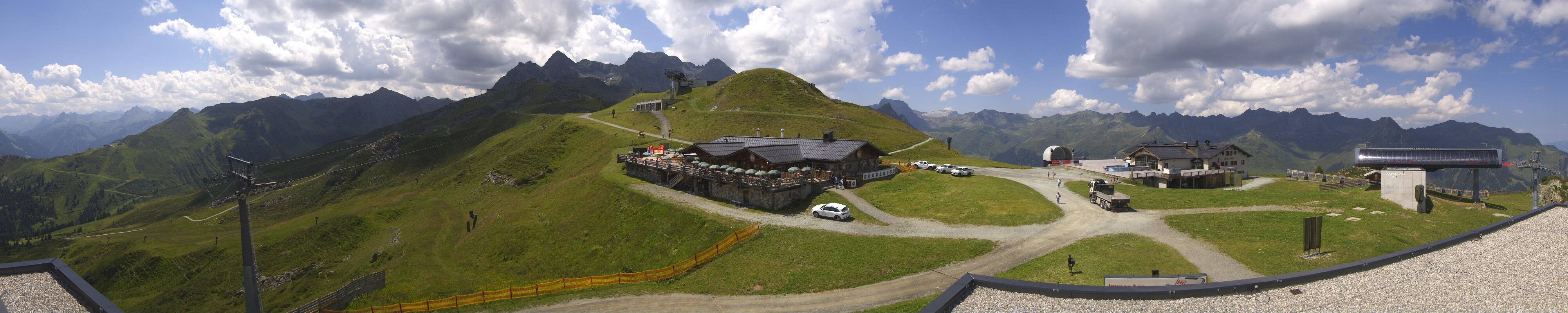 Archiv Foto Webcam Valisera Berg Sicht auf Nova Stoba