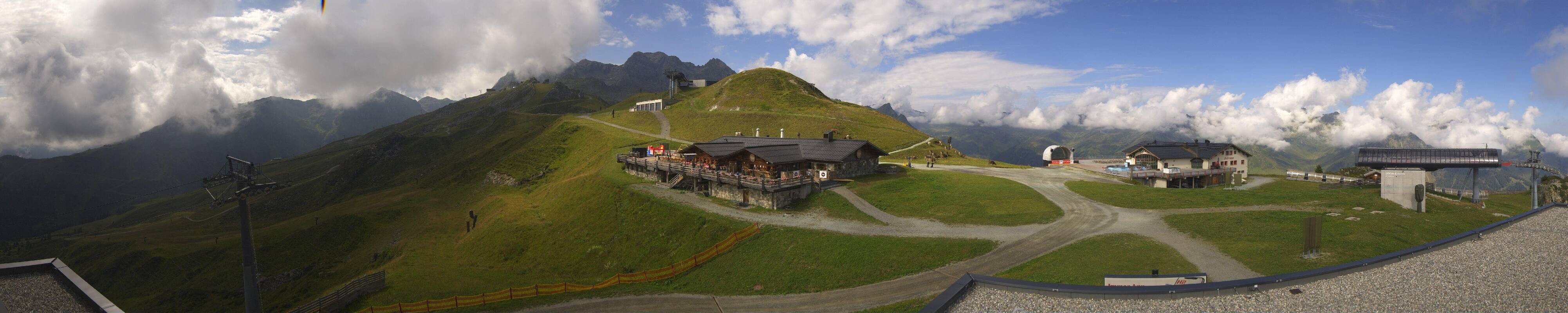 Archiv Foto Webcam Valisera Berg Sicht auf Nova Stoba