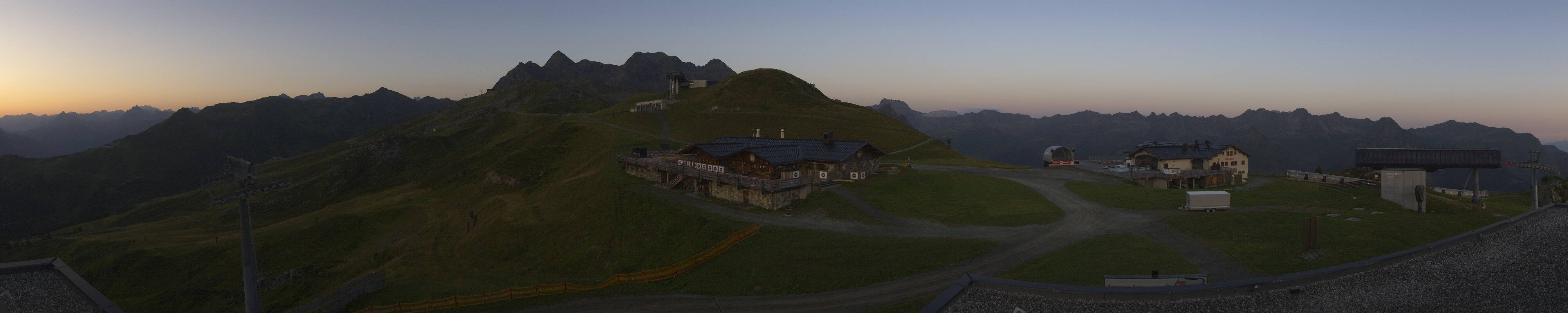 Archiv Foto Webcam Valisera Berg Sicht auf Nova Stoba