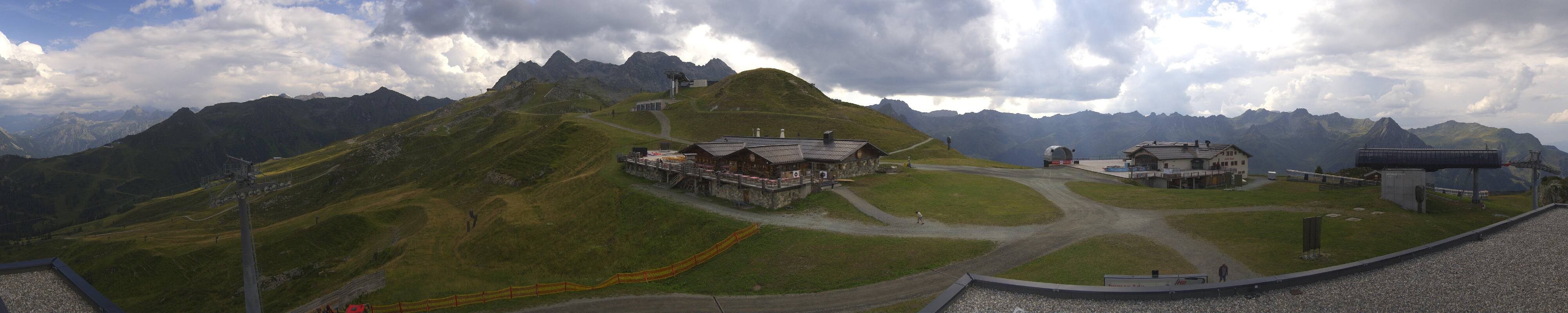 Archiv Foto Webcam Valisera Berg Sicht auf Nova Stoba