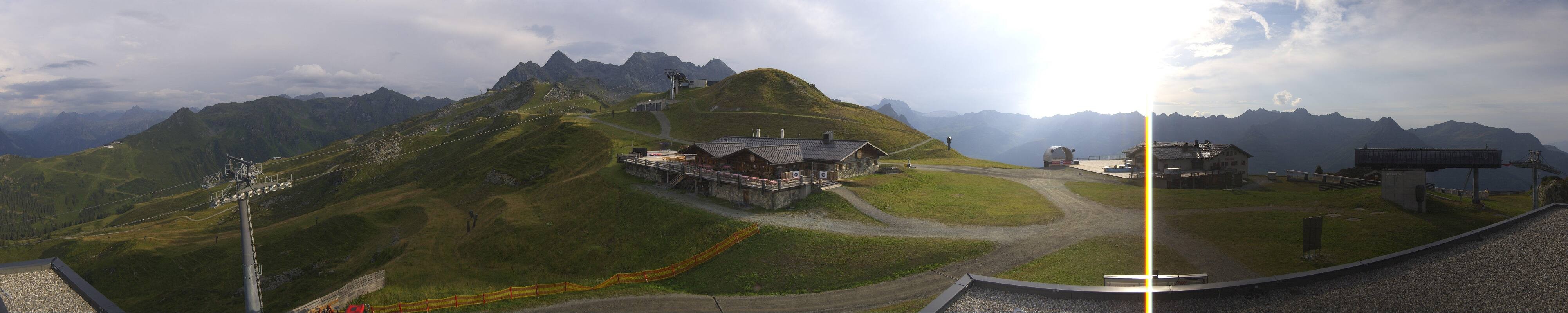 Archiv Foto Webcam Valisera Berg Sicht auf Nova Stoba